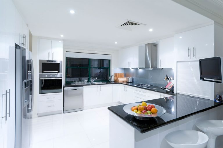 How to fit kitchen worktops? Kitchen Countertops