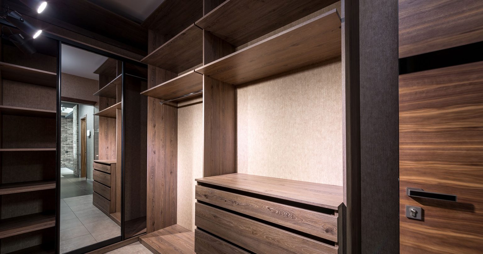 Top 15+ Stylish Wardrobes With Drawers' Designs Ideas